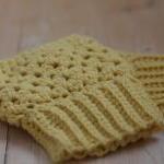 Crochet Boot Cuffs in Musta..