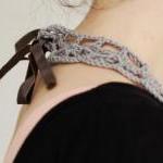 Crochet Peter Pan Collar in..