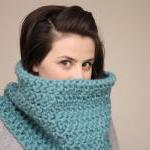 Chunky Crochet Cowl Snood i..
