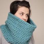 Chunky Crochet Cowl Snood i..