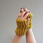 Mustard Yellow Chunky Croch..