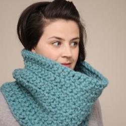 Chunky Crochet Cowl Snood in Mint Green